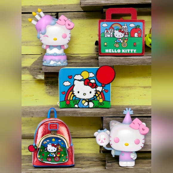 Hello Kitty 50th Anniversary Collection - Picture 1 of 6